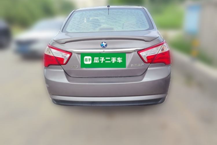 Used Venucia D50 2013 1.6L Manual Fashion Edition Rear