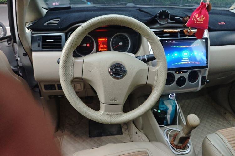 Used Venucia D50 2013 1.6L Manual Luxury Edition Steering Wheel