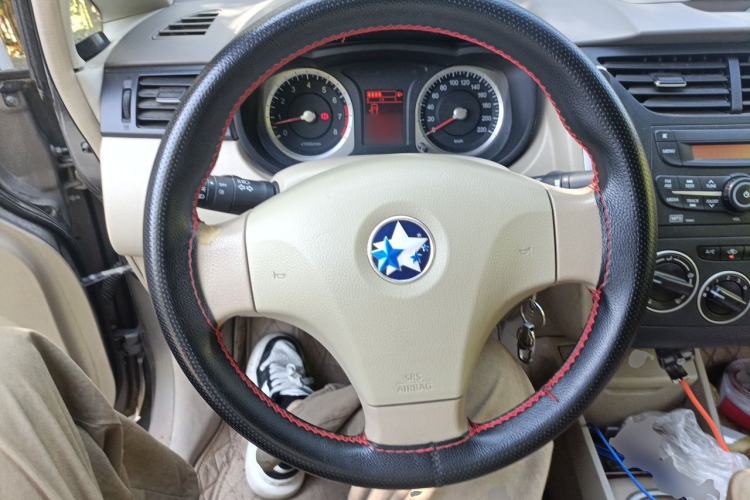Used Venucia D50 2013 1.6L Manual Fashion Edition Steering Wheel