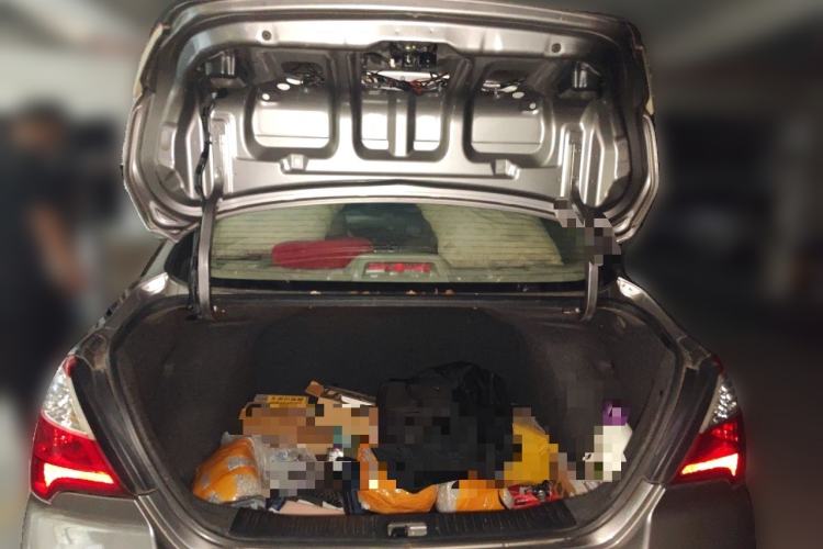 Used Venucia D50 2013 1.6L Manual Fashion Edition Trunk