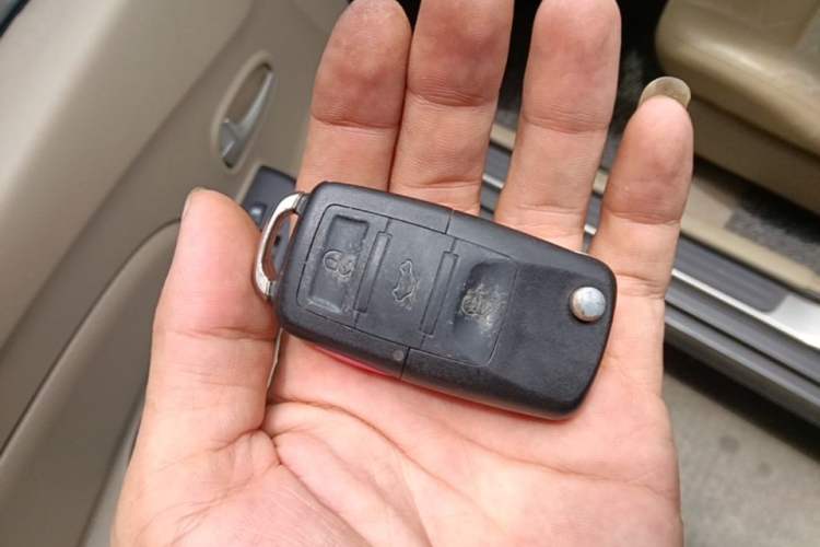 Used Venucia D50 2013 1.6L Automatic Fashion Edition Vehicle Key