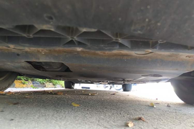 Used Venucia D50 2013 1.6L Automatic Fashion Edition Chassis Front