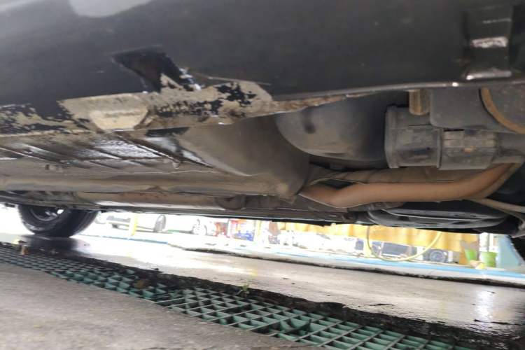 Used Venucia D50 2013 1.6L Manual Fashion Edition Chassis Rear Left