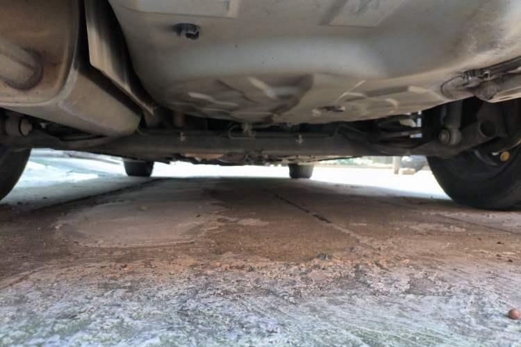 Used Venucia D50 2013 1.6L Manual Fashion Edition Chassis Rear