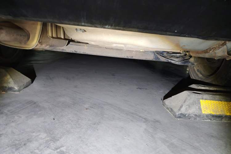 Used Venucia D50 2013 1.6L Manual Fashion Edition Chassis Rear