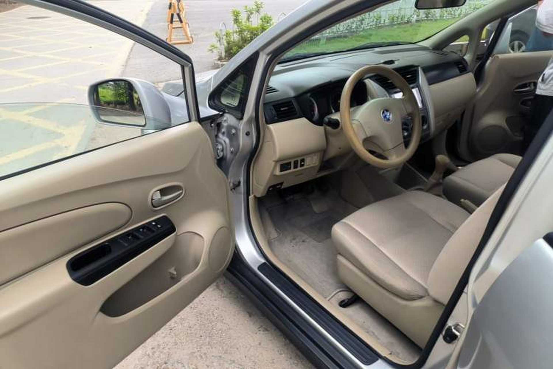 Used Venucia D50 2013 1.6L Manual Fashion Edition Driver Seat