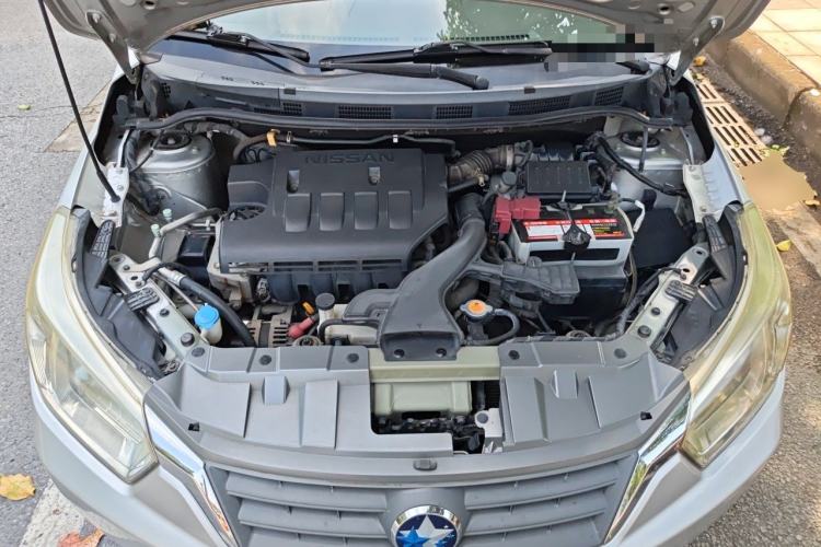 Used Venucia D50 2013 1.6L Automatic Fashion Edition Engine Bay