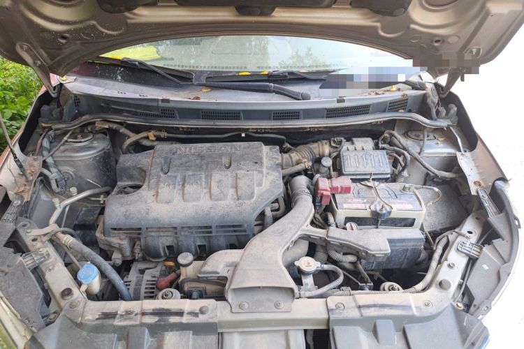 Used Venucia D50 2013 1.6L Automatic Fashion Edition Engine Bay