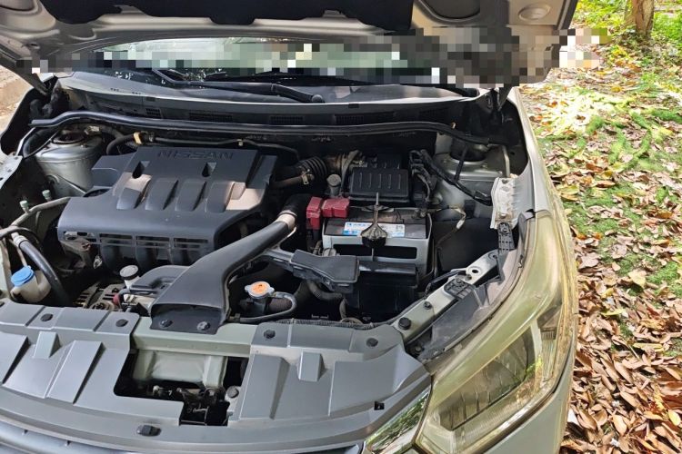 Used Venucia D50 2013 1.6L Manual Luxury Edition Engine Bay Left