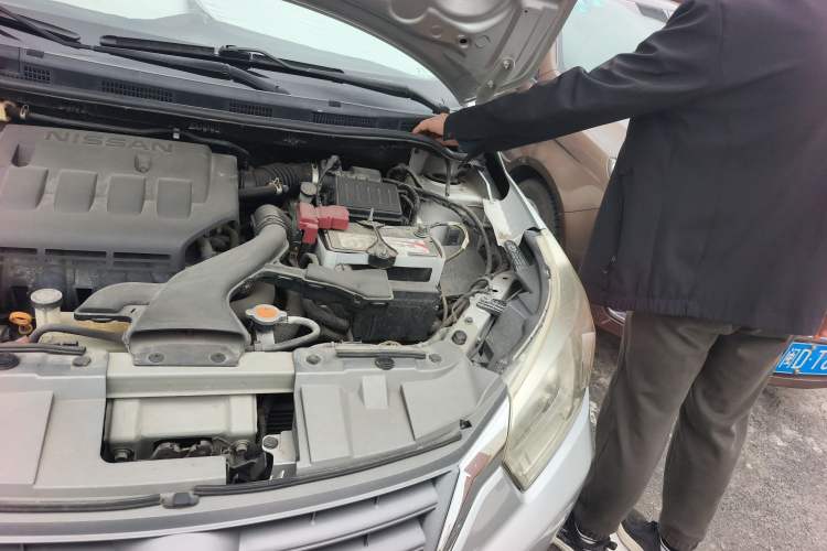Used Venucia D50 2013 1.6L Manual Fashion Edition Engine Bay Left