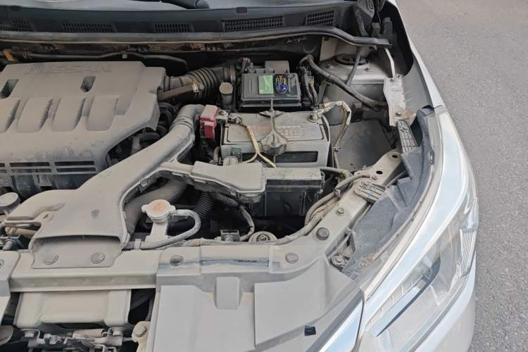 Used Venucia D50 2013 1.6L Manual Luxury Edition Engine Bay Left