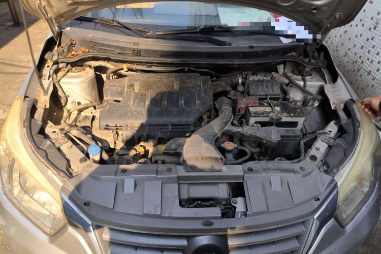 Used Venucia D50 2013 1.6L Manual Fashion Edition Engine Bay