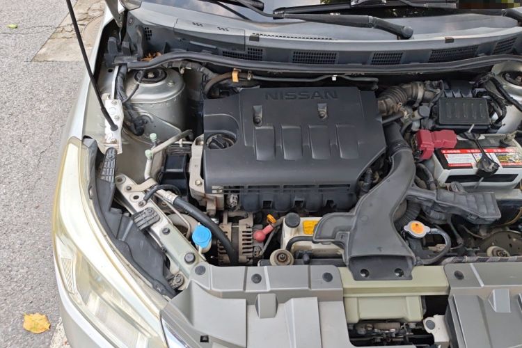 Used Venucia D50 2013 1.6L Automatic Fashion Edition Engine Bay Right