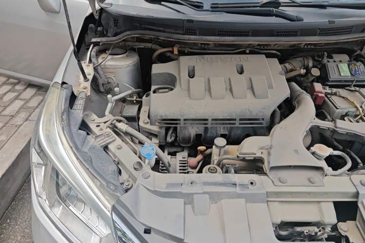 Used Venucia D50 2013 1.6L Manual Luxury Edition Engine Bay Right