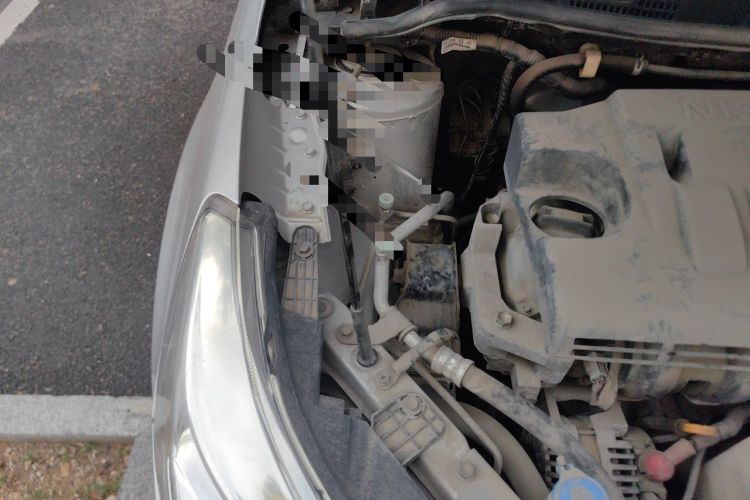 Used Venucia D50 2013 1.6L Manual Fashion Edition Engine Bay Right