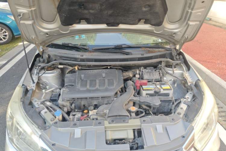 Used Venucia D50 2013 1.6L Manual Luxury Edition Engine Bay