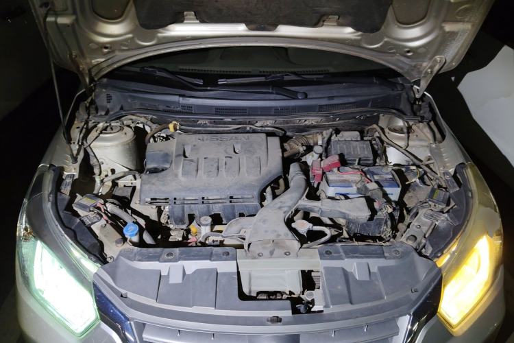 Used Venucia D50 2013 1.6L Manual Fashion Edition Engine Bay