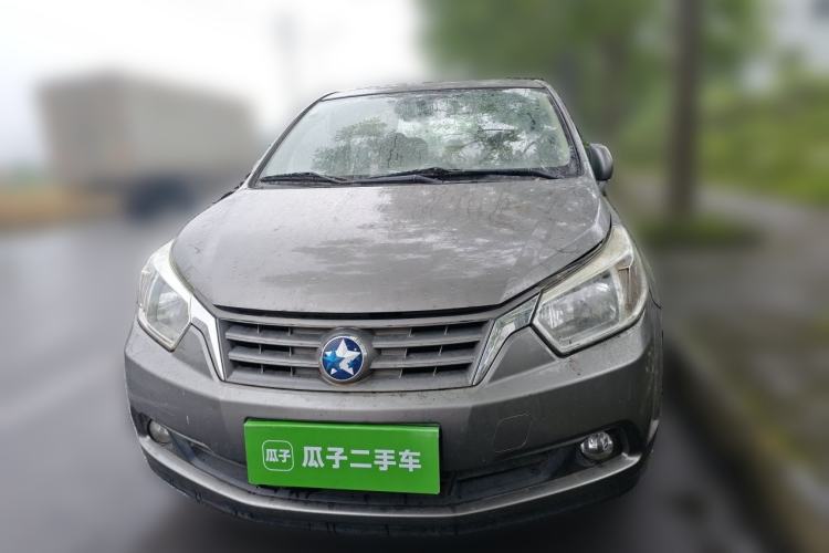 Used Venucia D50 2013 1.6L Manual Luxury Edition Front