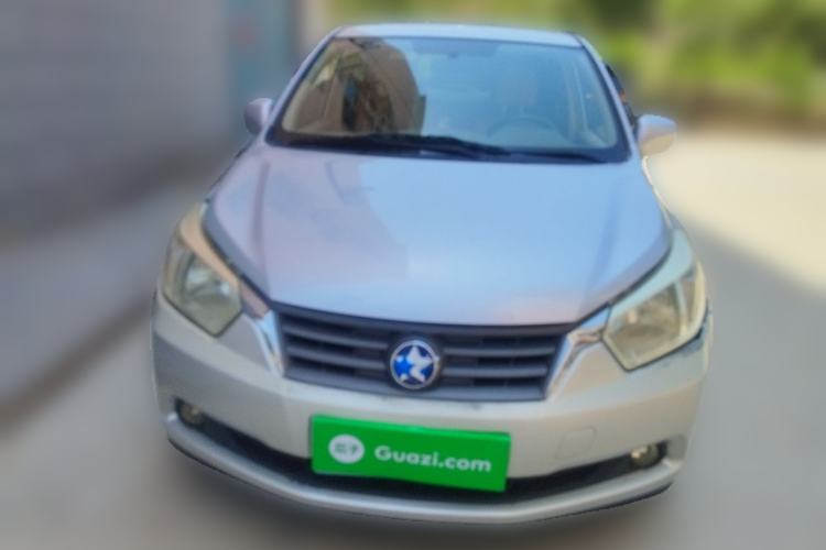 Used Venucia D50 2013 1.6L Manual Fashion Edition Front