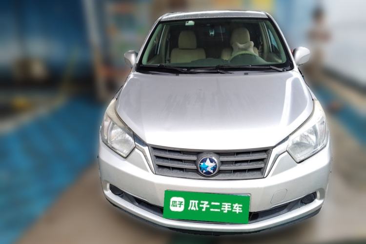 Used Venucia D50 2013 1.6L Manual Fashion Edition Front