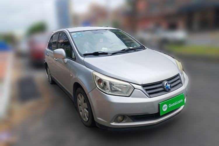 Used Venucia D50 2013 1.6L Automatic Fashion Edition Front Right 45 Deg