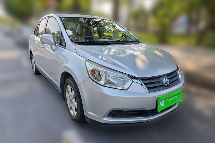Used Venucia D50 2013 1.6L Automatic Fashion Edition Front Right 45 Deg
