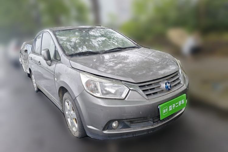 Used Venucia D50 2013 1.6L Manual Luxury Edition Front Right 45 Deg