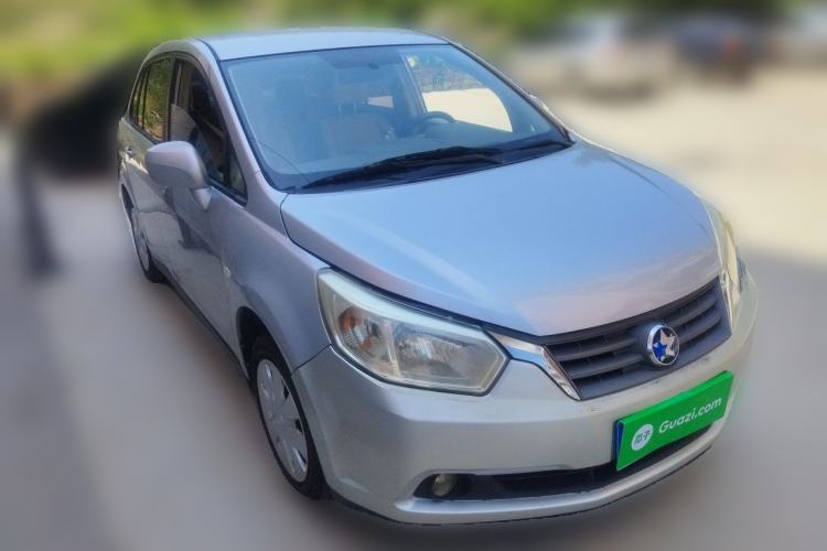Used Venucia D50 2013 1.6L Manual Fashion Edition Front Right 45 Deg