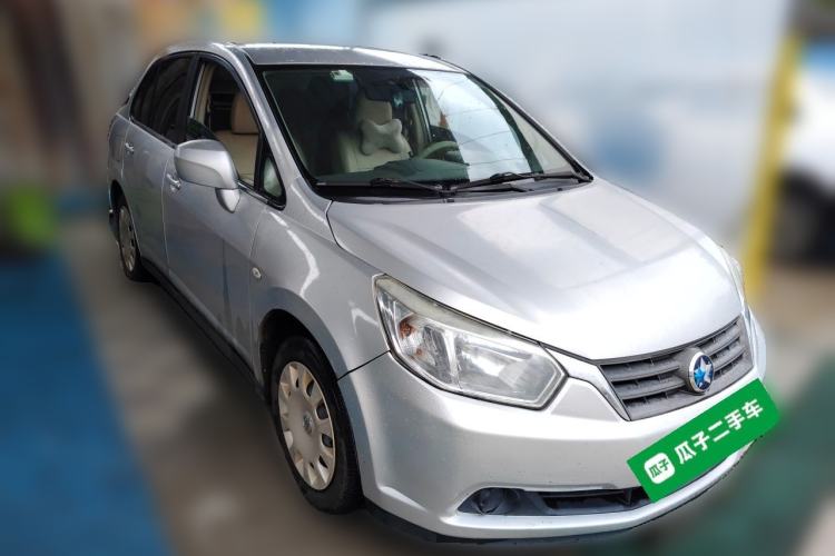 Used Venucia D50 2013 1.6L Manual Fashion Edition Front Right 45 Deg