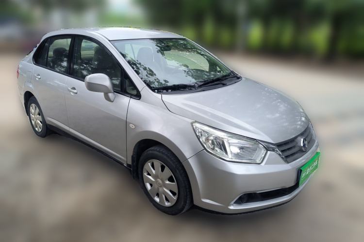 Used Venucia D50 2013 1.6L Manual Fashion Edition Front Right 45 Deg