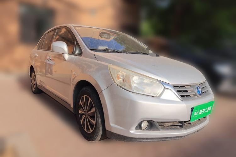 Used Venucia D50 2013 1.6L Manual Fashion Edition Front Right 45 Deg