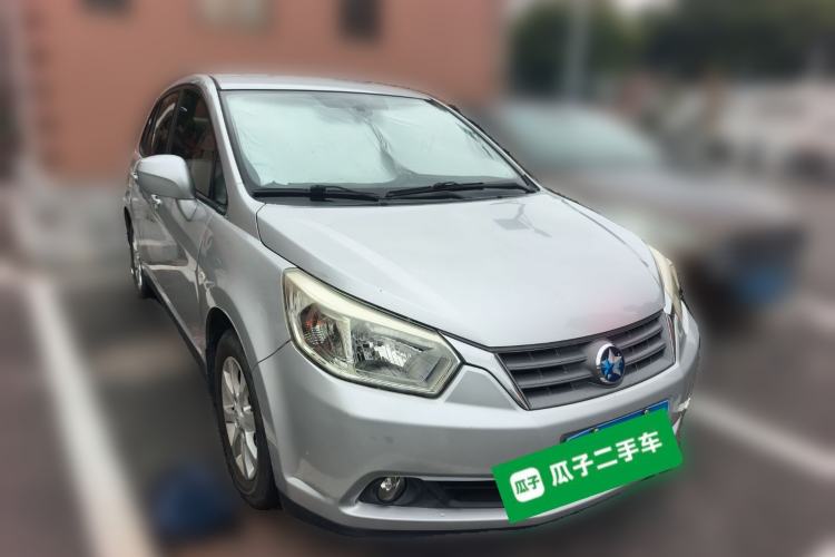 Used Venucia D50 2013 1.6L Manual Fashion Edition Front Right 45 Deg