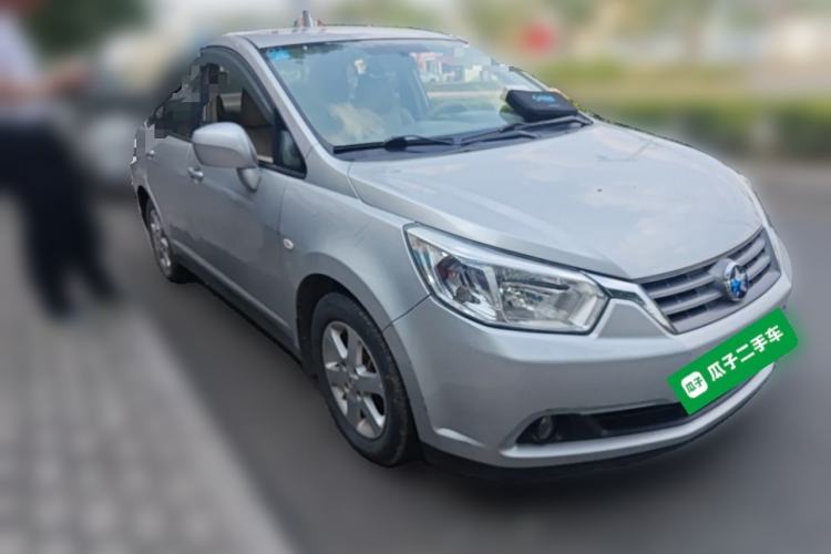 Used Venucia D50 2013 1.6L Manual Luxury Edition Front Right 45 Deg