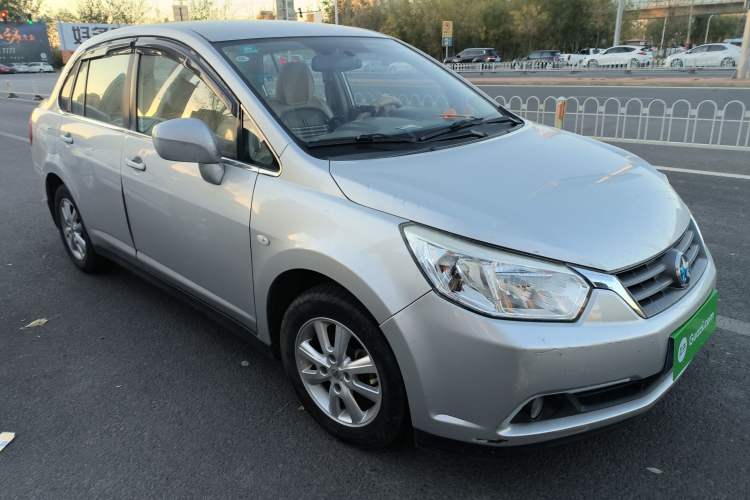 Used Venucia D50 2013 1.6L Manual Fashion Edition Front Right 45 Deg