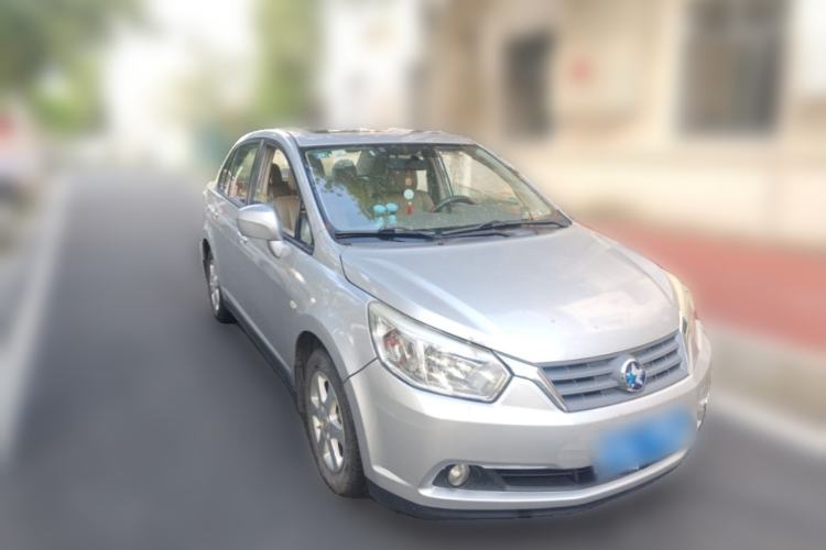 Used Venucia D50 2013 1.6L Manual Luxury Edition Front Right 45 Deg