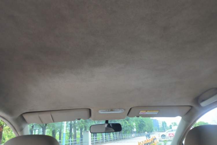 Used Venucia D50 2013 1.6L Manual Fashion Edition Headliner