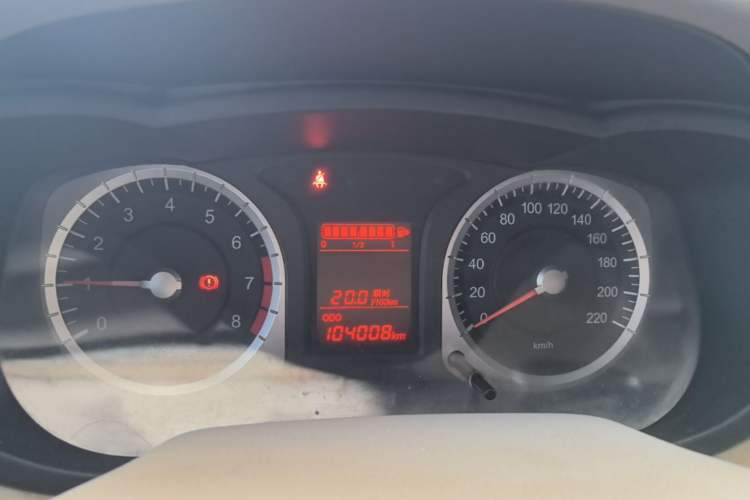 Used Venucia D50 2013 1.6L Manual Fashion Edition Instrument Cluster