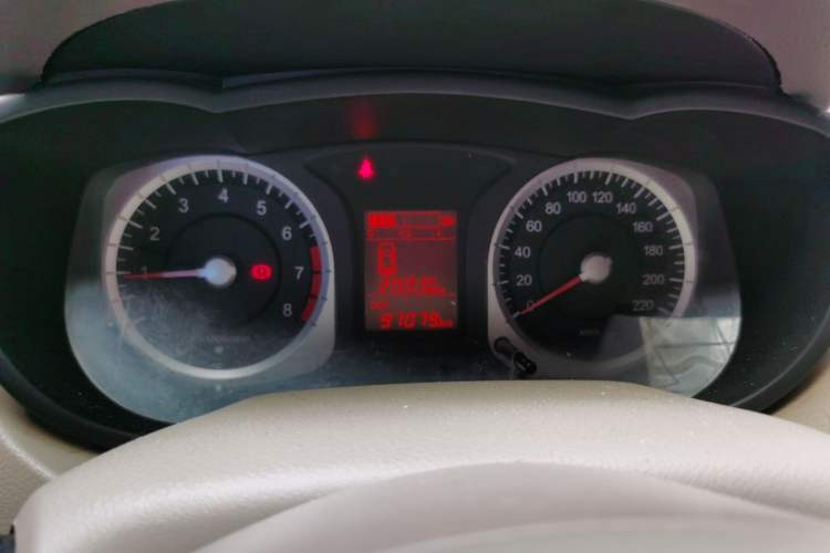 Used Venucia D50 2013 1.6L Manual Fashion Edition Instrument Cluster