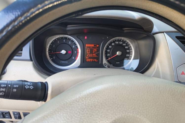 Used Venucia D50 2013 1.6L Automatic Fashion Edition Instrument Cluster