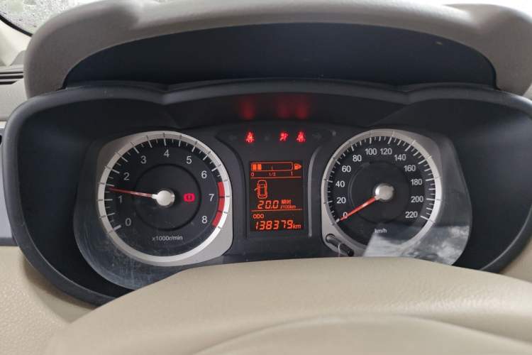 Used Venucia D50 2013 1.6L Manual Luxury Edition Instrument Cluster