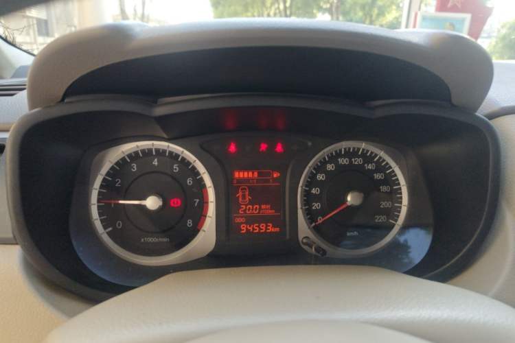 Used Venucia D50 2013 1.6L Manual Luxury Edition Instrument Cluster