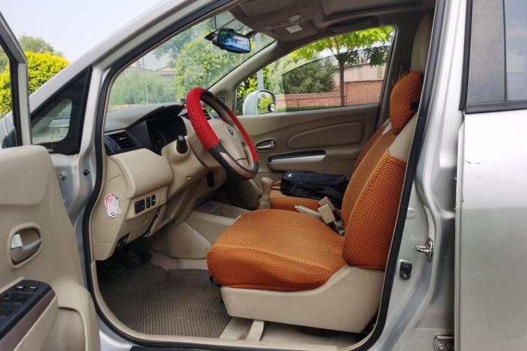 Used Venucia D50 2013 1.6L Manual Luxury Edition Left Front Seat