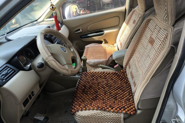 Used Venucia D50 2013 1.6L Manual Fashion Edition Left Front Seat