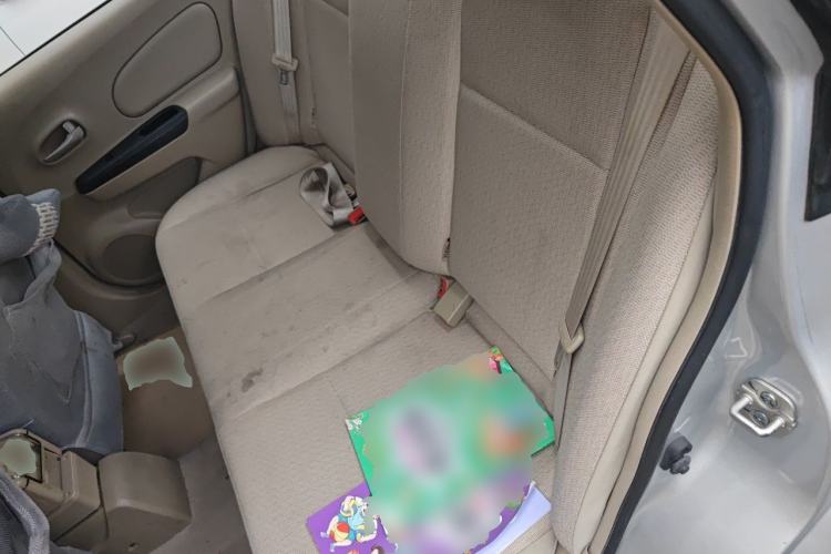 Used Venucia D50 2013 1.6L Automatic Fashion Edition Left Rear Seat