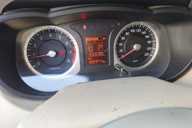 Used Venucia D50 2013 1.6L Automatic Fashion Edition Odometer Close Up