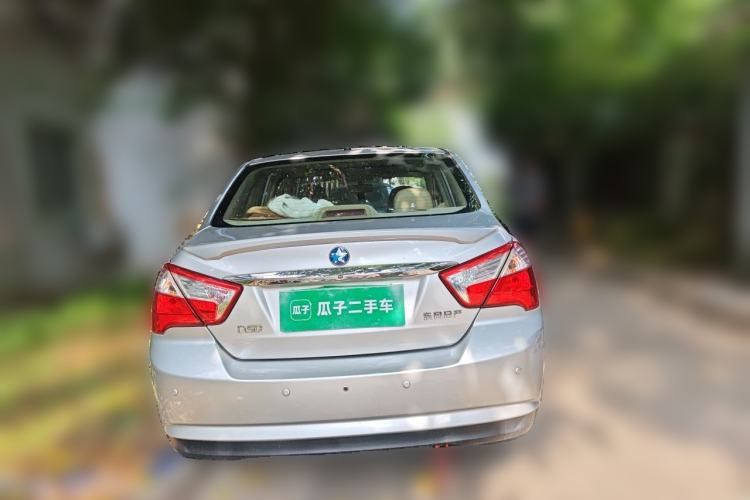 Used Venucia D50 2013 1.6L Manual Luxury Edition Rear