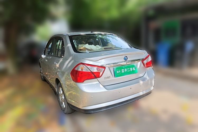 Used Venucia D50 2013 1.6L Manual Luxury Edition Rear Left 45 Deg