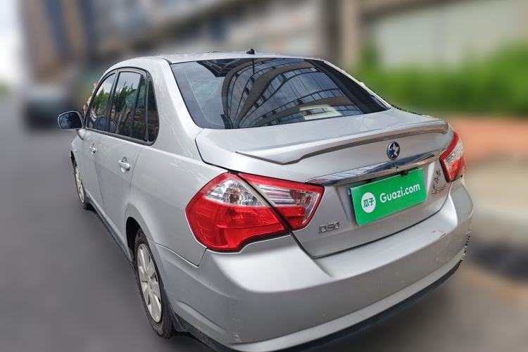 Used Venucia D50 2013 1.6L Automatic Fashion Edition Rear Left 45 Deg