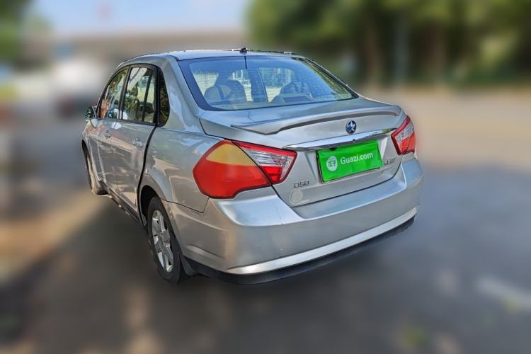 Used Venucia D50 2013 1.6L Automatic Fashion Edition Rear Left 45 Deg