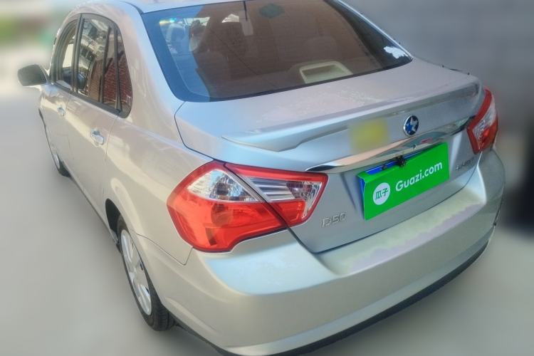 Used Venucia D50 2013 1.6L Manual Fashion Edition Rear Left 45 Deg